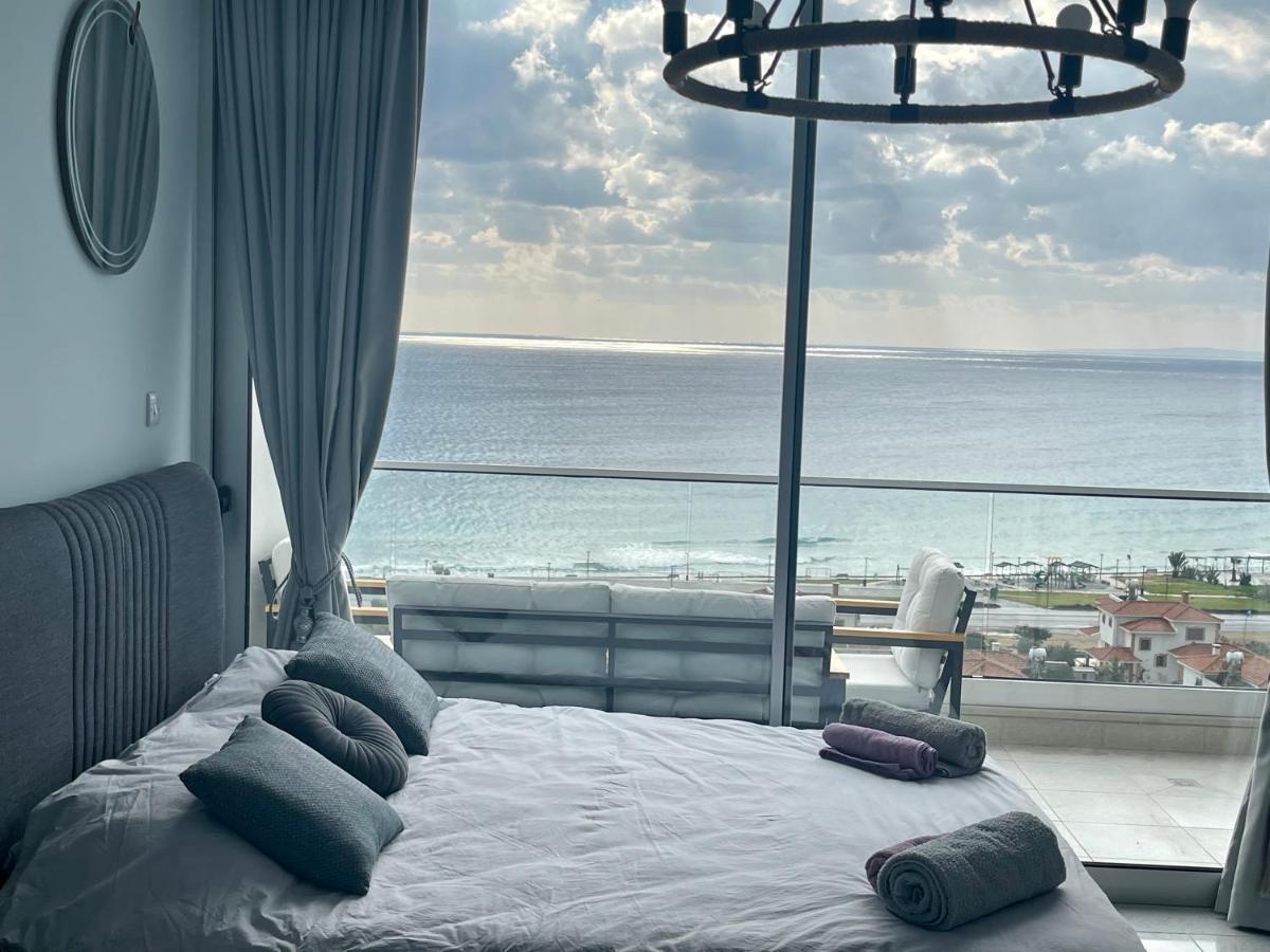 Sea View Suites By The Coast Famagusta  Exterior photo