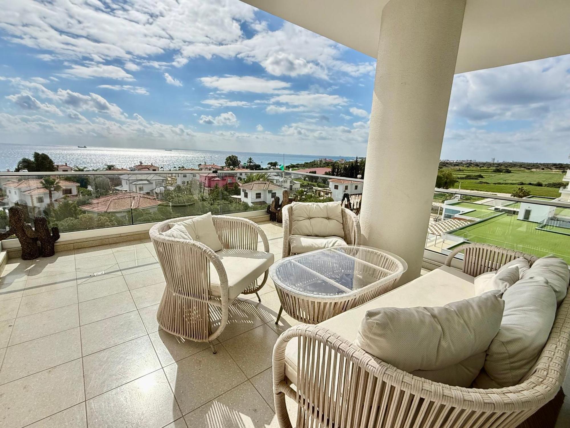 Sea View Suites By The Coast Famagusta  Exterior photo