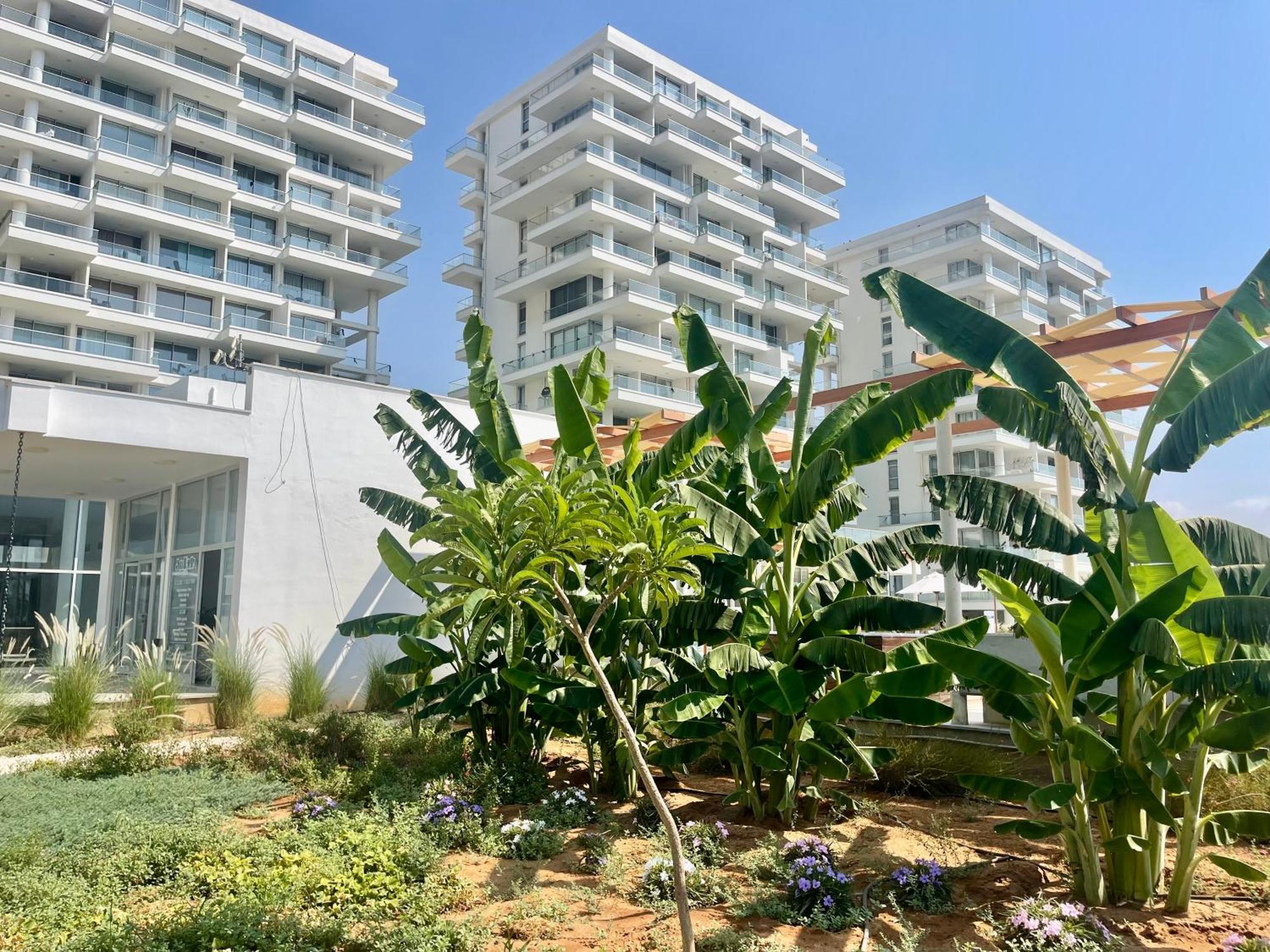 Sea View Suites By The Coast Famagusta  Exterior photo