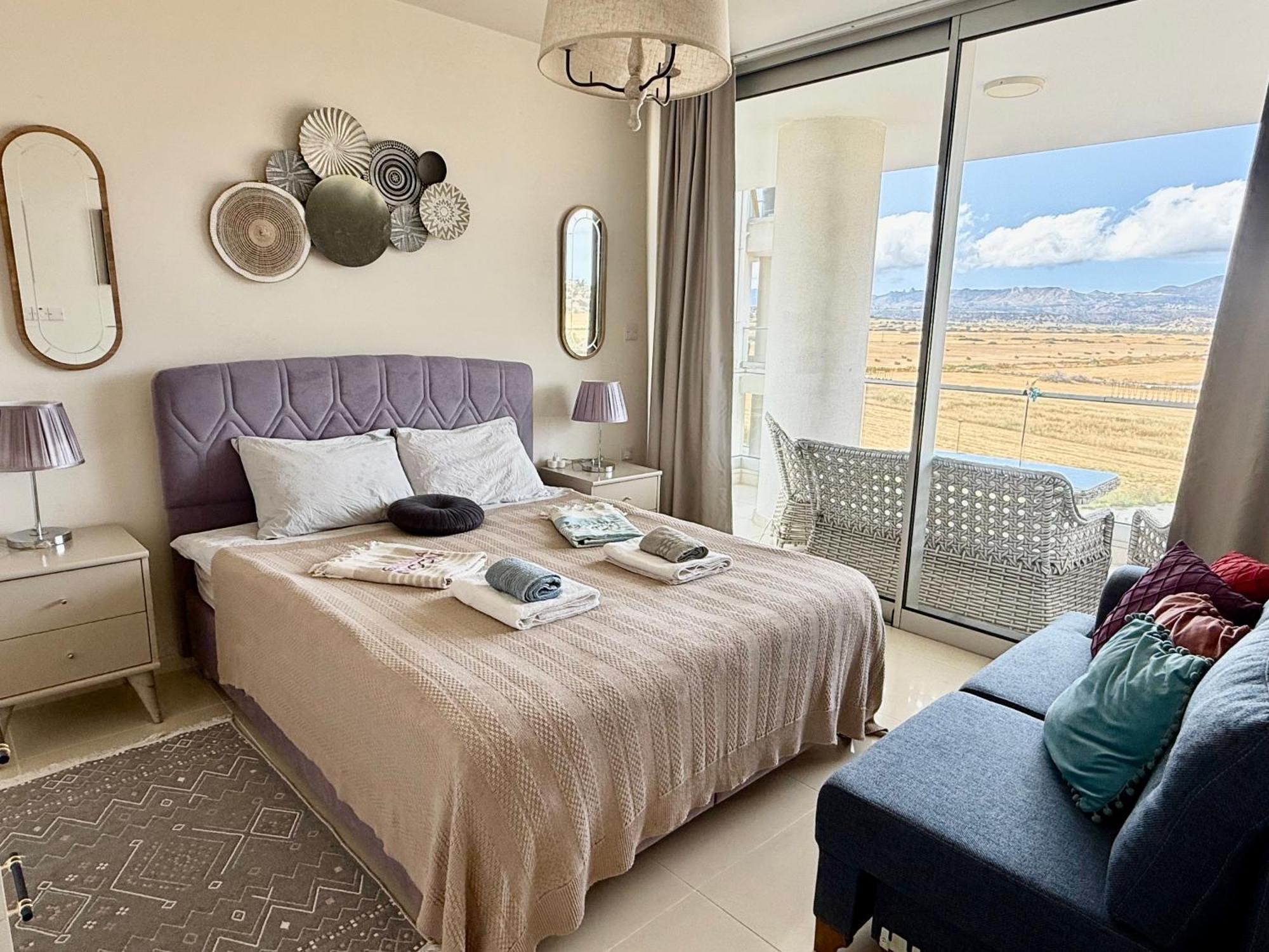 Sea View Suites By The Coast Famagusta  Room photo